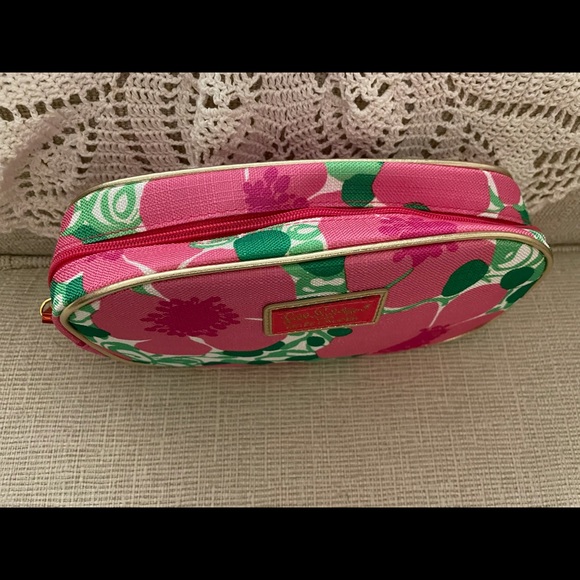 Estée Lauder Cosmetic Bag by Lilly Pulitzer - Picture 4 of 7
